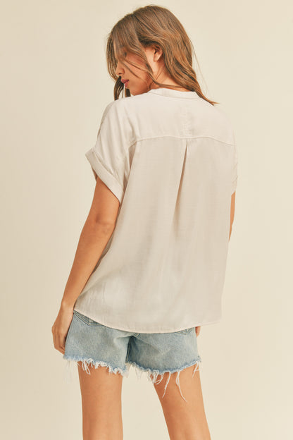 Blusa V-neck fluida off white